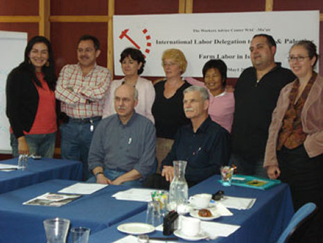 De delgatie en de gastheren