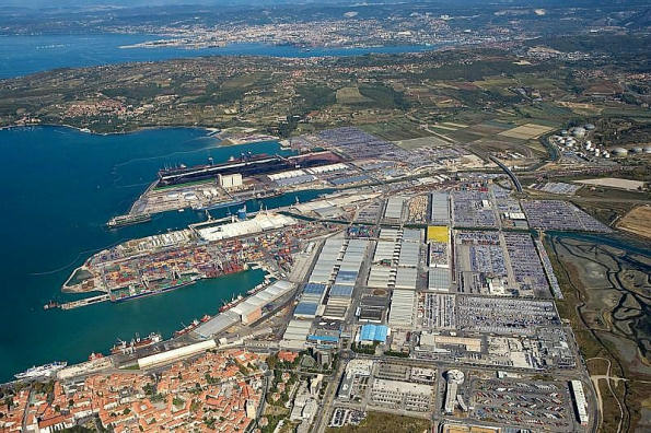 Foto haven Koper