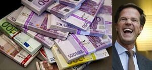 Lachende Rutte met stapels geld