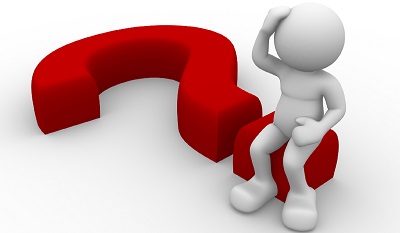 Foto pop zit op vraagteken