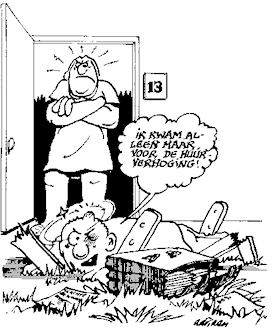 Cartoon: Boze vrouw in deuropening, man op de grond 'ik kwam alleen maar voor de huurverhoging'