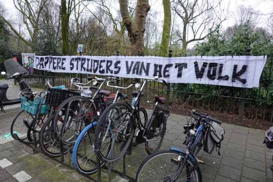 dappere strijders van het volk