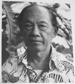 Zwart/wit foro Pramoedya Ananta Toer